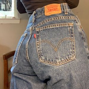 vintage 550 red tag Levi’s